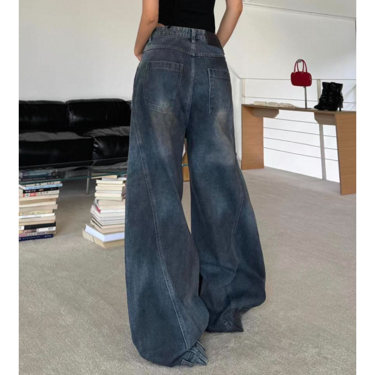 Oversized Distressed Jeans